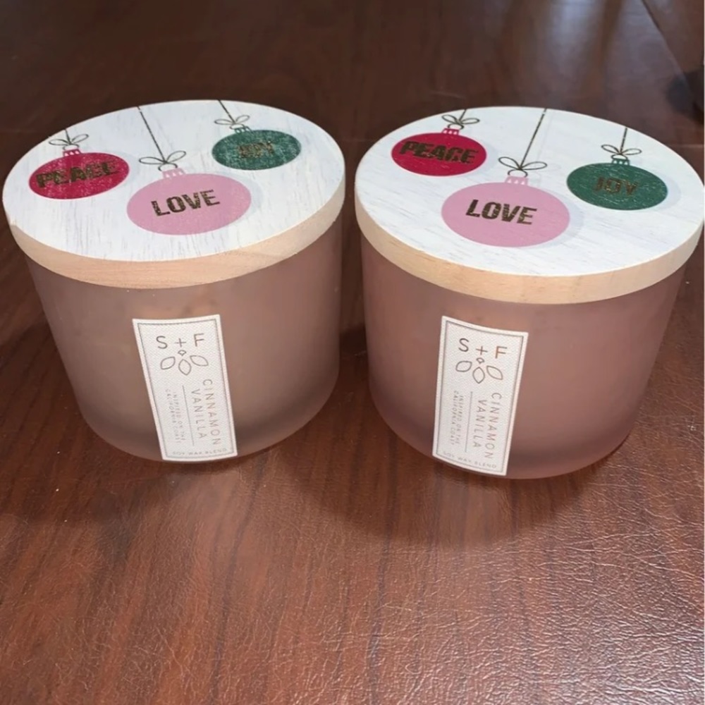 Sand + Fog Cinnamon Vanilla Holiday Candle (2)